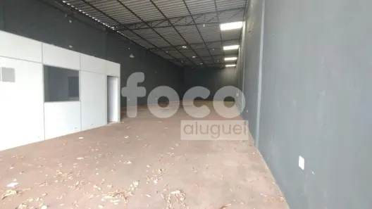 Galpão/Depósito/Armazém para alugar, 388m² no Nossa Senhora das Graças, Uberlândia