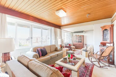 Apartamento com 3 Quartos à venda, 186m² no Moinhos de Vento, Porto Alegre