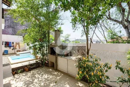 Casa com 3 Quartos à venda, 195m² no Piratininga, Niterói