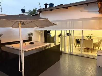 Casa com 3 Quartos à venda, 216m² no Vila Brasília, Aparecida de Goiânia