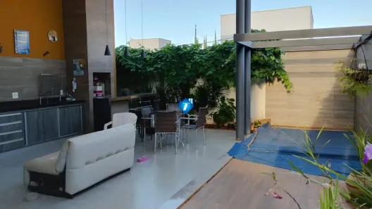 Casa de Condomínio com 3 Quartos à venda, 214m² no Jardim Botânico, Uberlândia