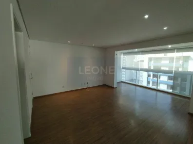 Apartamento com 3 Quartos para alugar, 80m² no Santa Cecília, São Paulo