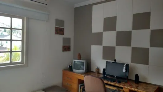 Casa de Condomínio com 3 Quartos à venda, 345m² no São Paulo II, Cotia