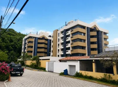 Apartamento com 3 Quartos para alugar, 130m² no Cabo Branco, João Pessoa