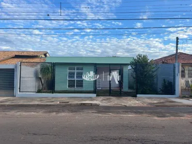 Casa com 3 Quartos à venda, 129m² no Califórnia, Londrina