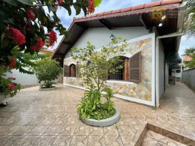 Casa com 4 Quartos à venda, 155m² no Balneario Tres Marias, Peruíbe