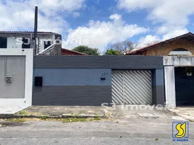 Casa com 4 Quartos para alugar, 150m² no Guararapes, Fortaleza