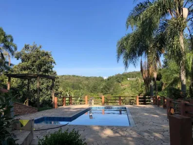 Fazenda/Sítio com 3 Quartos à venda, 24200m² no Botujuru, Mogi das Cruzes