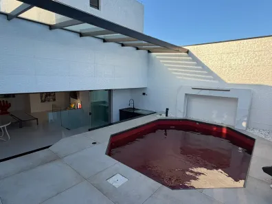 Cobertura com 4 Quartos para alugar, 279m² no Mar e Céu, Guarujá