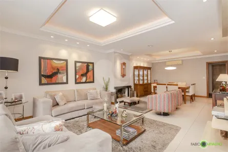 Apartamento com 3 Quartos à venda, 201m² no Vila Ipiranga, Porto Alegre