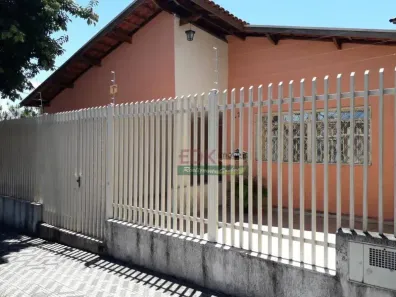 Casa com 3 Quartos à venda, 250m² no Centro, Taubaté