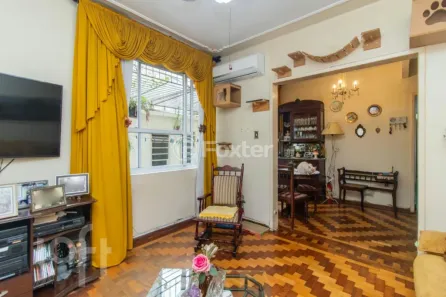 Apartamento com 3 Quartos à venda, 82m² no Farroupilha, Porto Alegre