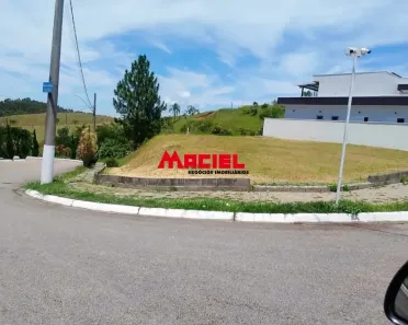 Lote/Terreno à venda, 300m² no Condomínio Residencial Mantiqueira, São José dos Campos