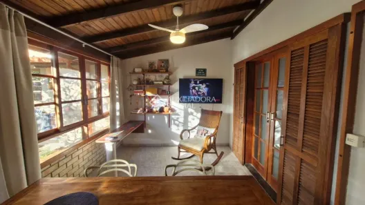 Casa com 3 Quartos à venda, 189m² no Campeche, Florianópolis