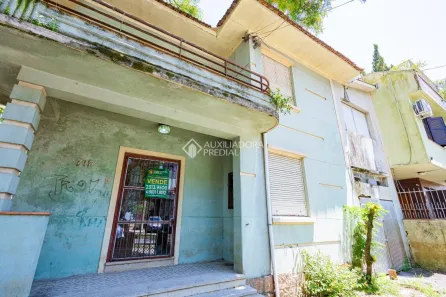 Casa com 4 Quartos à venda, 200m² no São Geraldo, Porto Alegre