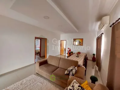 Casa com 3 Quartos à venda, 174m² no Jardim Colorado, Olímpia