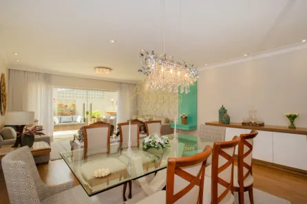 Casa com 4 Quartos à venda, 214m² no Campo Belo, São Paulo