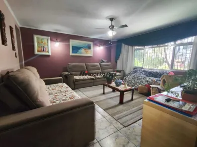 Sobrado com 2 Quartos à venda, 230m² no Vila Canero, São Paulo