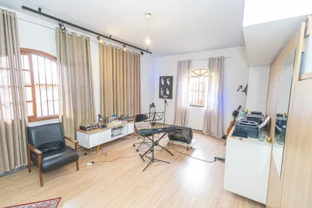Casa com 5 Quartos à venda, 365m² no Serrano, Belo Horizonte