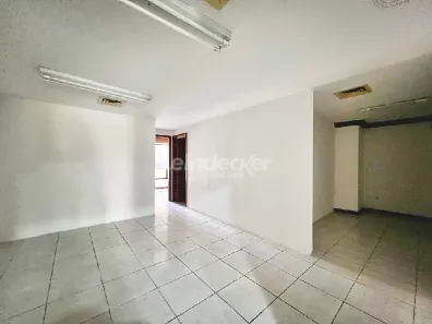 Sala Comercial para alugar, 60m² no Centro Histórico, Porto Alegre