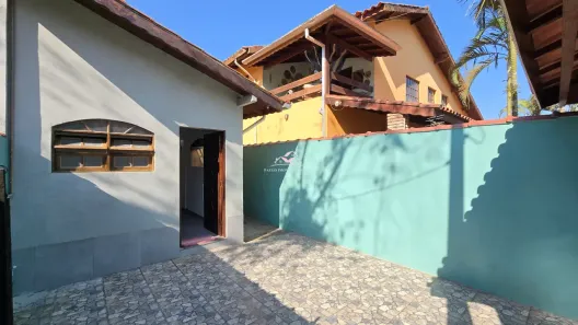 Casa com 1 Quarto para alugar, 40m² no Loteamento Morada do Mar, Caraguatatuba