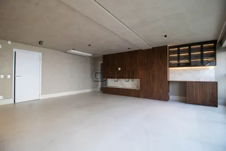 Apartamento com 3 Quartos à venda, 150m² no Moema, São Paulo