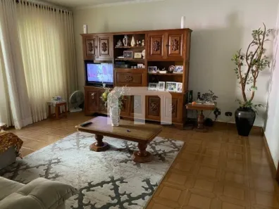 Casa com 4 Quartos à venda, 210m² no Chácara Santo Antônio (Zona Leste), São Paulo