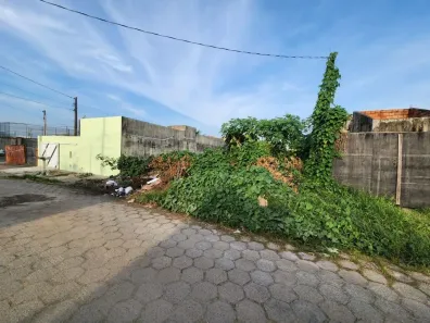 Lote/Terreno à venda, 330m² no Centro, Peruíbe