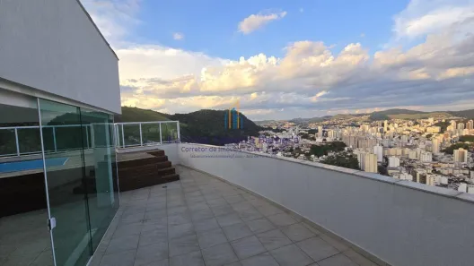 Apartamento com 4 Quartos à venda, 330m² no São Mateus, Juiz de Fora