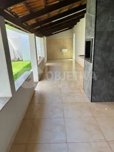 Casa com 2 Quartos à venda, 180m² no Alto Umuarama, Uberlândia