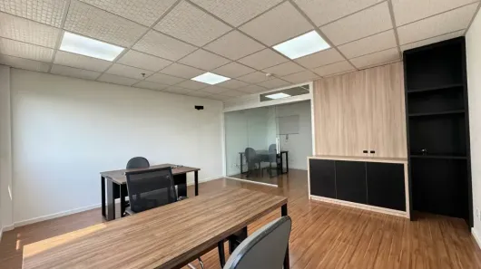 Sala Comercial para alugar, 36m² no Mossunguê, Curitiba