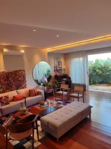 Casa com 4 Quartos à venda, 400m² no Mercês, Uberaba