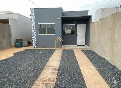 Casa com 2 Quartos à venda, 51m² no São Simão, Várzea Grande