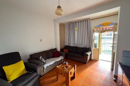 Casa com 3 Quartos à venda, 280m² no Santa Cruz, Belo Horizonte