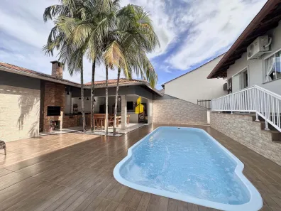 Casa com 3 Quartos à venda, 190m² no Imigrantes, Timbó