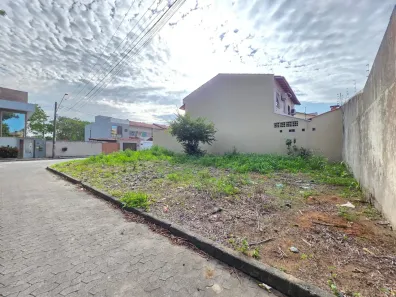 Lote/Terreno à venda, 200m² no Morada de Laranjeiras, Serra