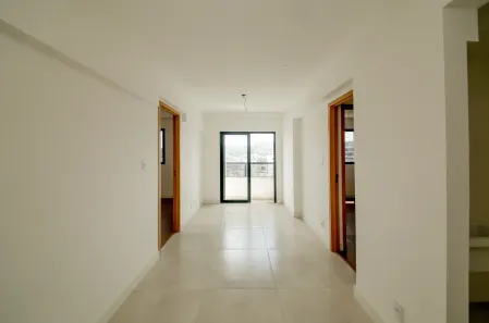 Apartamento com 2 Quartos à venda, 73m² no Centro, Juiz de Fora
