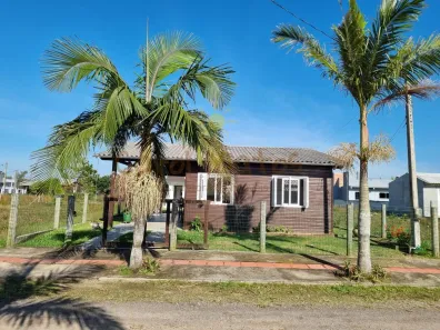 Casa com 3 Quartos à venda, 100m² no Balneário Rosa do Mar, Passo de Torres