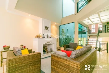 Sobrado com 3 Quartos à venda, 375m² no Dos Casa, São Bernardo do Campo