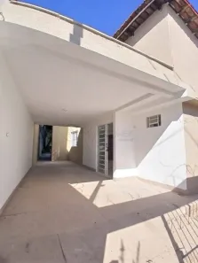 Casa com 3 Quartos para alugar, 280m² no Setor Campinas, Goiânia
