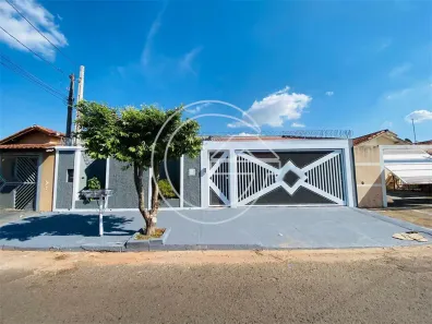 Casa com 3 Quartos à venda, 200m² no Centro, Marília