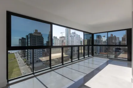 Apartamento com 4 Quartos à venda, 198m² no Meia Praia, Itapema
