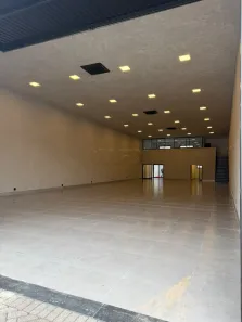 Ponto Comercial para alugar, 412m² no Residencial Lago Sul, Bauru