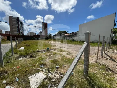 Lote/Terreno à venda, 919m² no Jardins, Aracaju