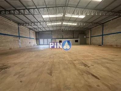Galpão/Depósito/Armazém para alugar, 604m² no Vila Santa, Aparecida de Goiânia
