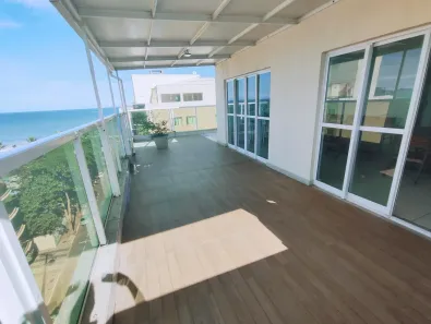 Apartamento com 3 Quartos para alugar, 105m² no Cavaleiros, Macaé