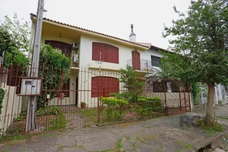 Casa com 5 Quartos à venda, 231m² no Partenon, Porto Alegre