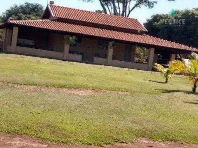Fazenda/Sítio com 3 Quartos à venda, 200m² no Loteamento San Fernando Valley, São José do Rio Preto