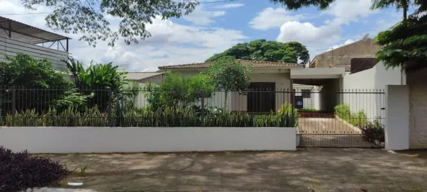 Imóvel Comercial com 3 Quartos à venda, 15m² no Vila Nova, Maringá