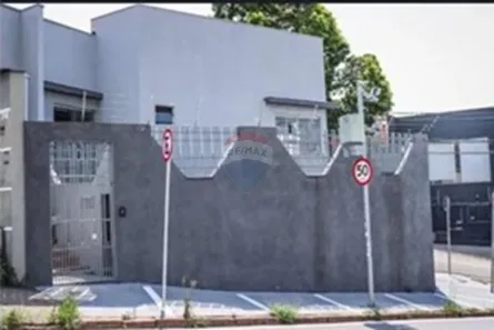 Imóvel Comercial para alugar, 233m² no Vila Trujillo, Sorocaba
